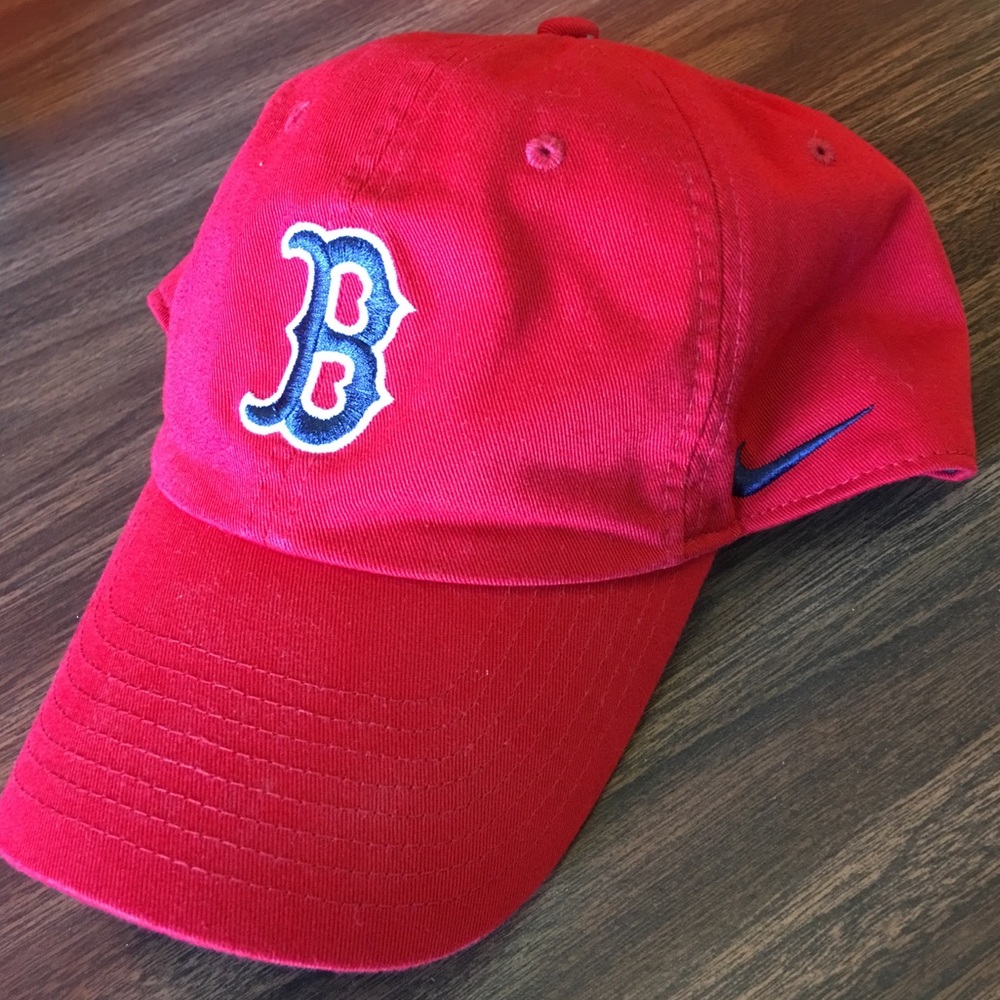 Red Boston Redsox Nike Adjustable Hat